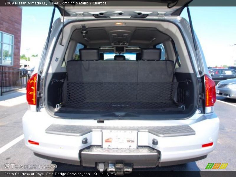 Silver Lightning Metallic / Charcoal 2009 Nissan Armada LE