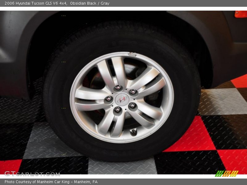 Obsidian Black / Gray 2006 Hyundai Tucson GLS V6 4x4