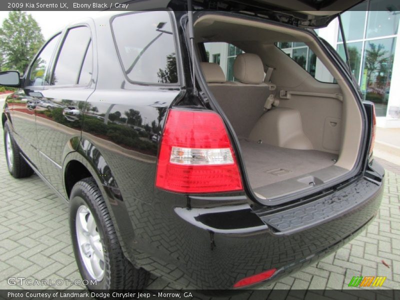  2009 Sorento LX Trunk