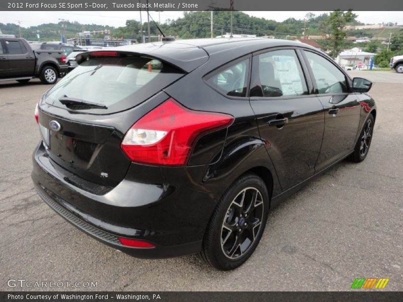 Tuxedo Black Metallic / Stone 2012 Ford Focus SE Sport 5-Door