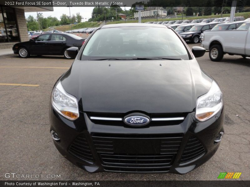 Tuxedo Black Metallic / Stone 2012 Ford Focus SE Sport 5-Door