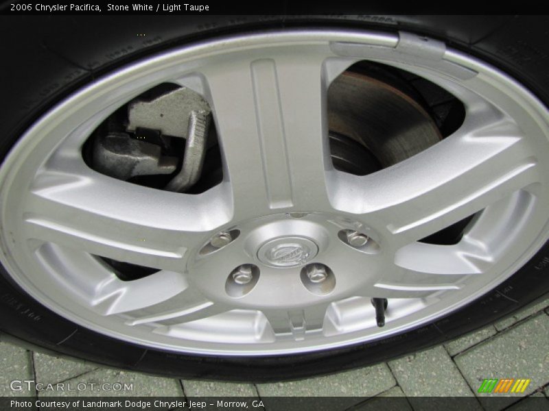 Stone White / Light Taupe 2006 Chrysler Pacifica