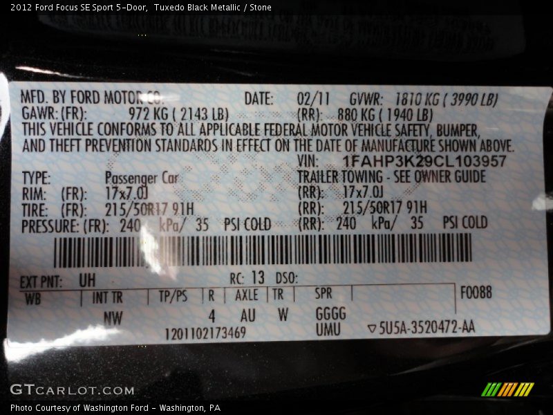 Tuxedo Black Metallic / Stone 2012 Ford Focus SE Sport 5-Door