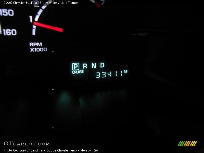 Stone White / Light Taupe 2006 Chrysler Pacifica