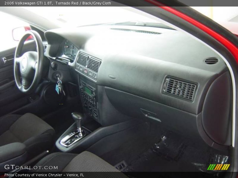 Tornado Red / Black/Grey Cloth 2006 Volkswagen GTI 1.8T