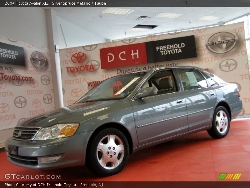 Silver Spruce Metallic / Taupe 2004 Toyota Avalon XLS
