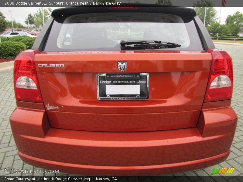 Sunburst Orange Pearl / Dark Slate Gray 2008 Dodge Caliber SE