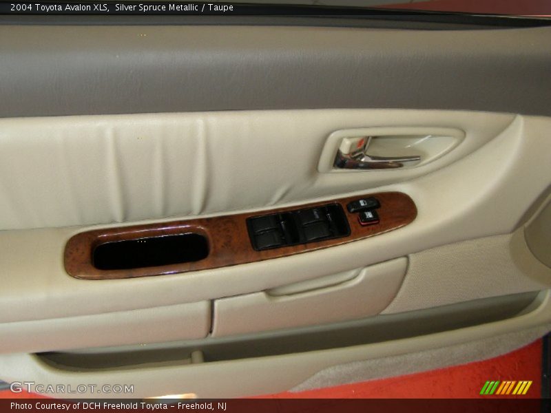 Silver Spruce Metallic / Taupe 2004 Toyota Avalon XLS