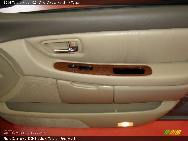 Silver Spruce Metallic / Taupe 2004 Toyota Avalon XLS