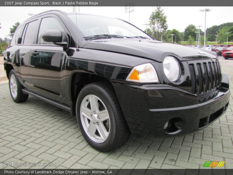 Black / Pastel Pebble Beige 2007 Jeep Compass Sport