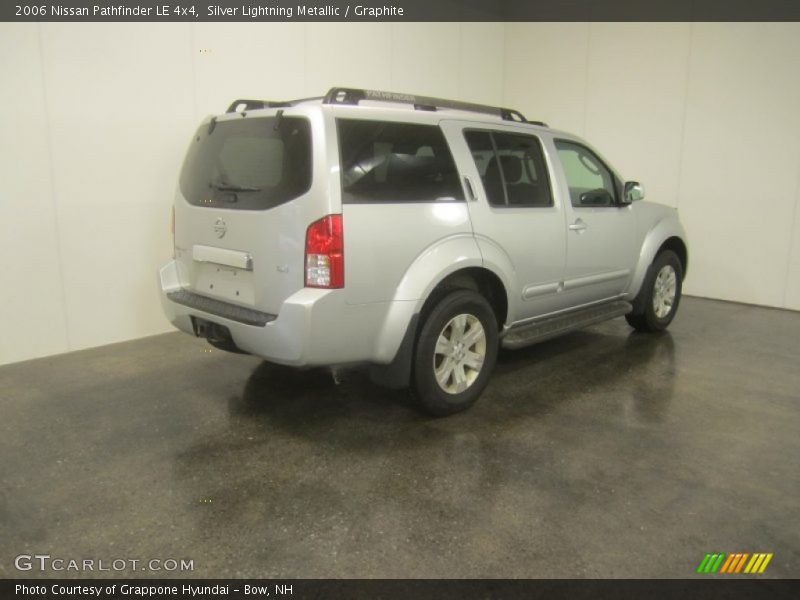 Silver Lightning Metallic / Graphite 2006 Nissan Pathfinder LE 4x4