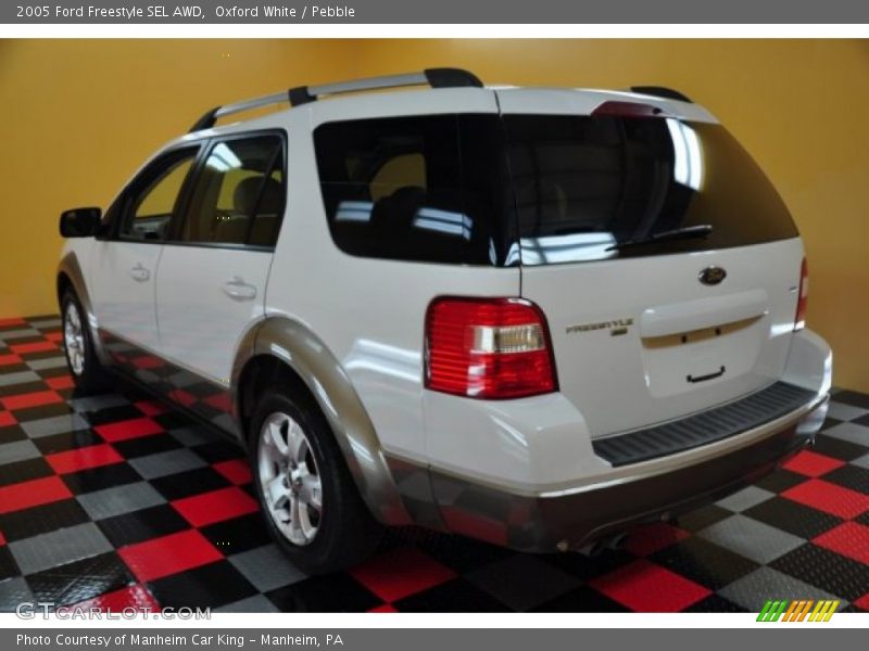 Oxford White / Pebble 2005 Ford Freestyle SEL AWD