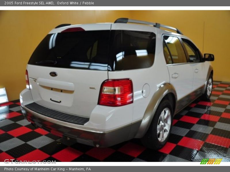 Oxford White / Pebble 2005 Ford Freestyle SEL AWD
