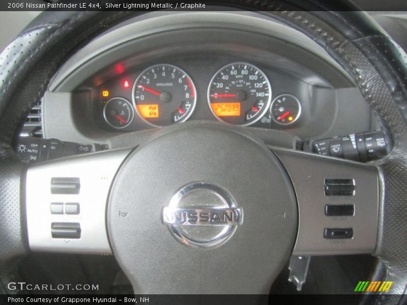 Silver Lightning Metallic / Graphite 2006 Nissan Pathfinder LE 4x4