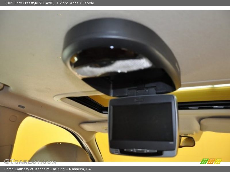 Oxford White / Pebble 2005 Ford Freestyle SEL AWD