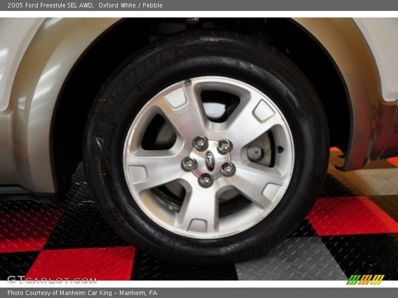 Oxford White / Pebble 2005 Ford Freestyle SEL AWD
