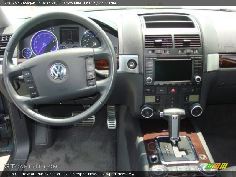 Shadow Blue Metallic / Anthracite 2006 Volkswagen Touareg V8