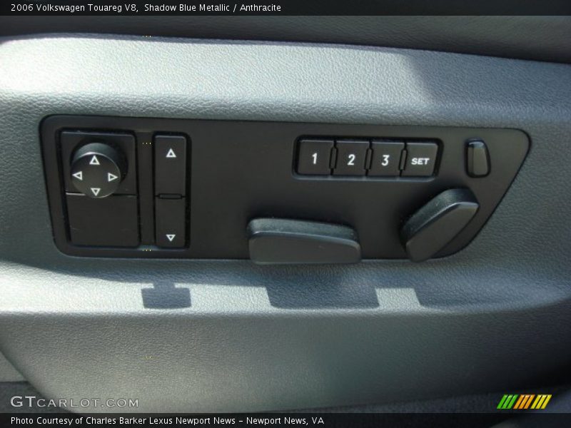 Shadow Blue Metallic / Anthracite 2006 Volkswagen Touareg V8