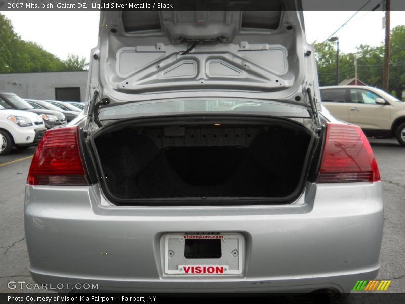 Liquid Silver Metallic / Black 2007 Mitsubishi Galant DE