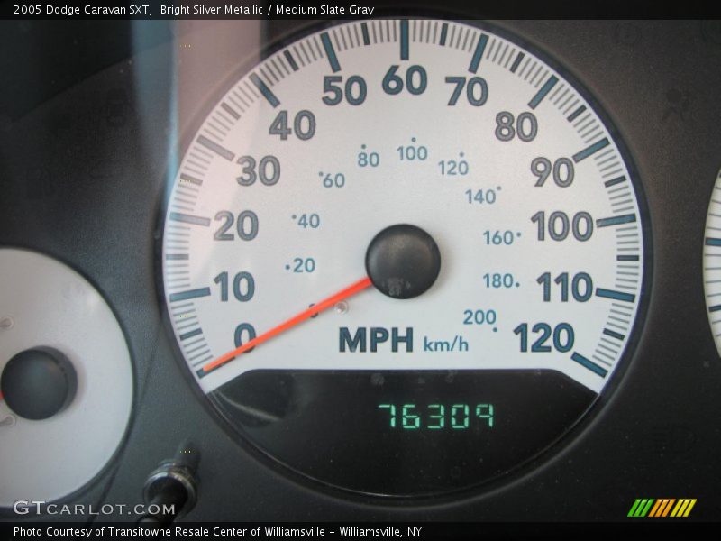 Bright Silver Metallic / Medium Slate Gray 2005 Dodge Caravan SXT
