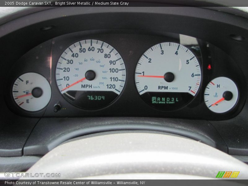 Bright Silver Metallic / Medium Slate Gray 2005 Dodge Caravan SXT