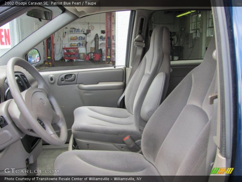  2002 Caravan SE Taupe Interior