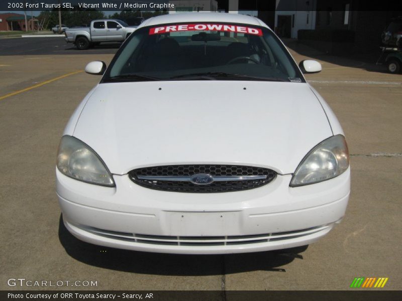 Vibrant White / Medium Graphite 2002 Ford Taurus SEL