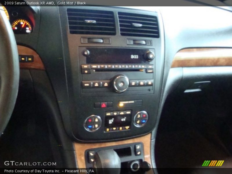 Gold Mist / Black 2009 Saturn Outlook XR AWD