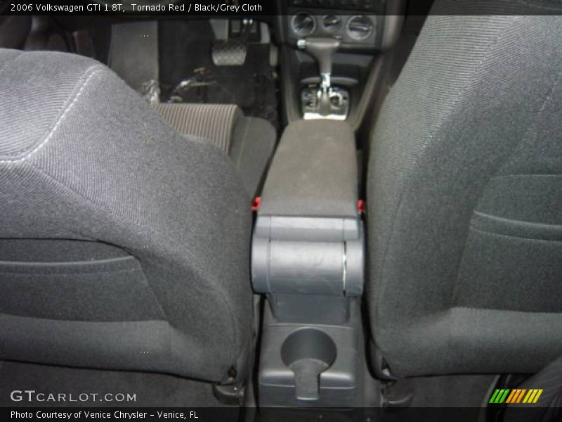 Tornado Red / Black/Grey Cloth 2006 Volkswagen GTI 1.8T