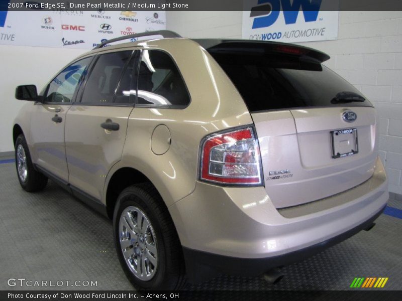 Dune Pearl Metallic / Medium Light Stone 2007 Ford Edge SE