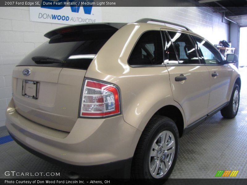 Dune Pearl Metallic / Medium Light Stone 2007 Ford Edge SE