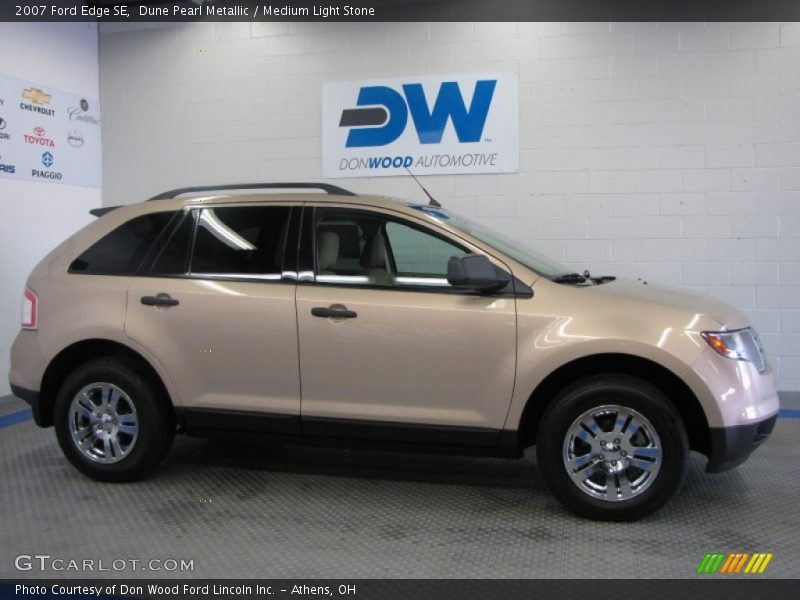 Dune Pearl Metallic / Medium Light Stone 2007 Ford Edge SE