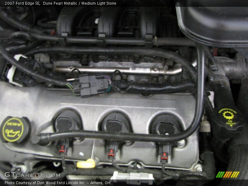 Dune Pearl Metallic / Medium Light Stone 2007 Ford Edge SE