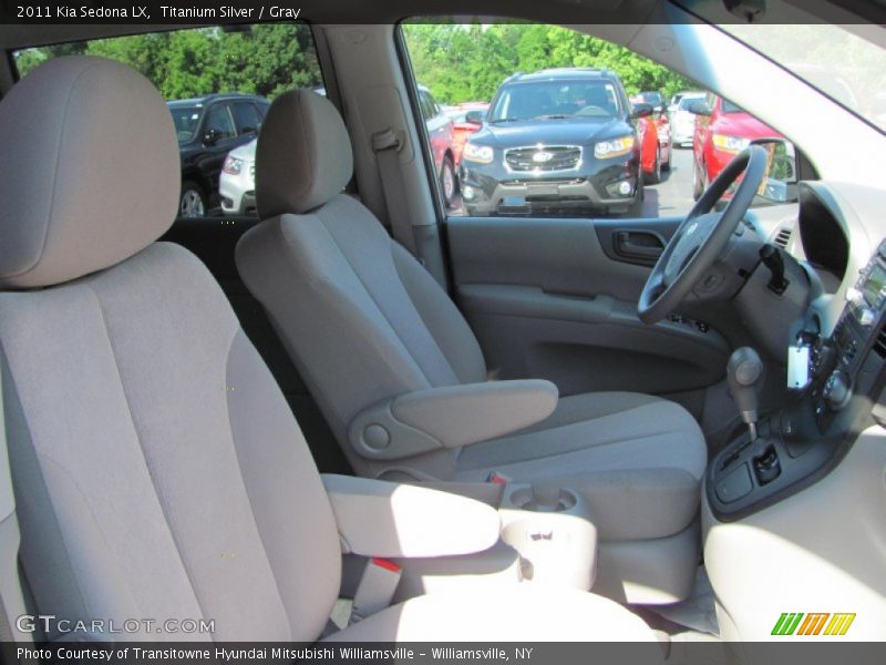 Titanium Silver / Gray 2011 Kia Sedona LX