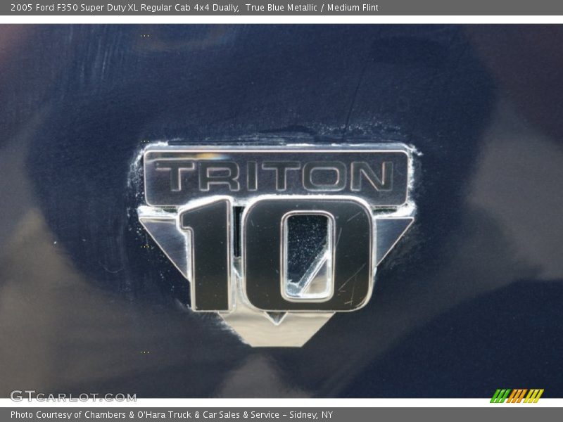  2005 F350 Super Duty XL Regular Cab 4x4 Dually Logo