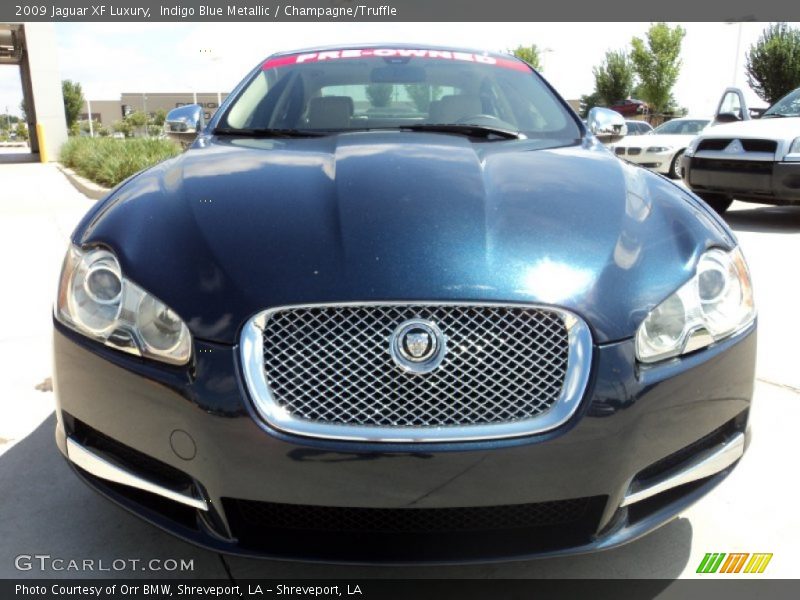 Indigo Blue Metallic / Champagne/Truffle 2009 Jaguar XF Luxury