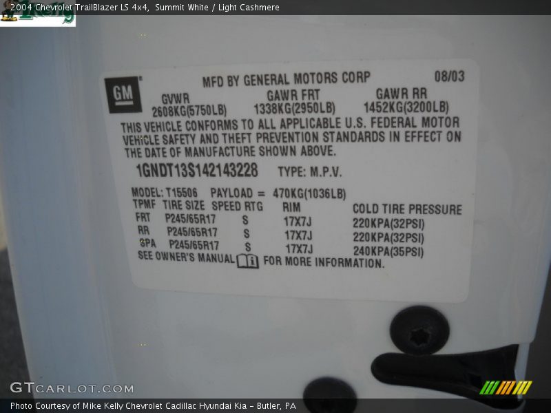 Summit White / Light Cashmere 2004 Chevrolet TrailBlazer LS 4x4