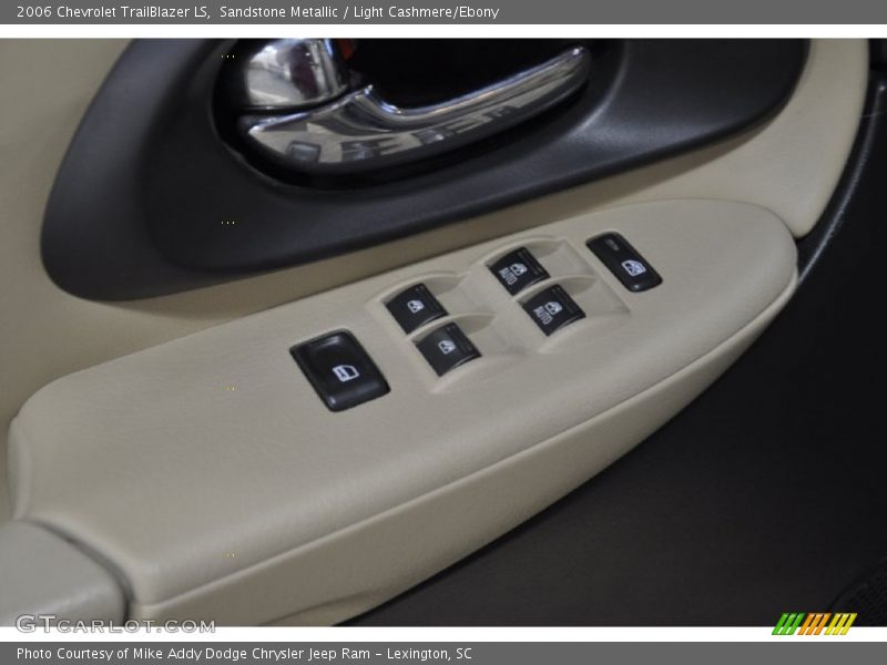 Sandstone Metallic / Light Cashmere/Ebony 2006 Chevrolet TrailBlazer LS