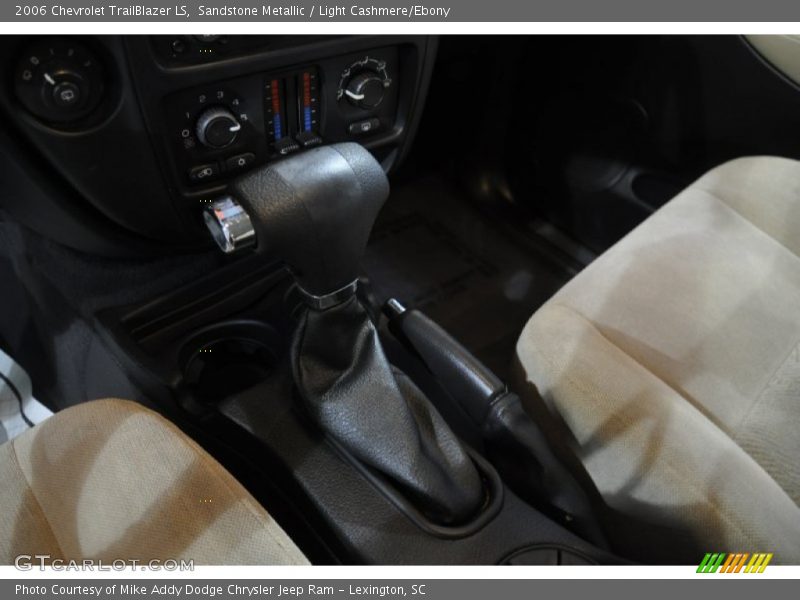 Sandstone Metallic / Light Cashmere/Ebony 2006 Chevrolet TrailBlazer LS