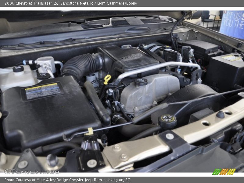 Sandstone Metallic / Light Cashmere/Ebony 2006 Chevrolet TrailBlazer LS