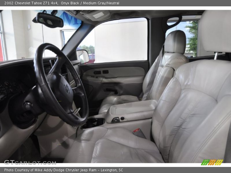 Onyx Black / Medium Gray/Neutral 2002 Chevrolet Tahoe Z71 4x4