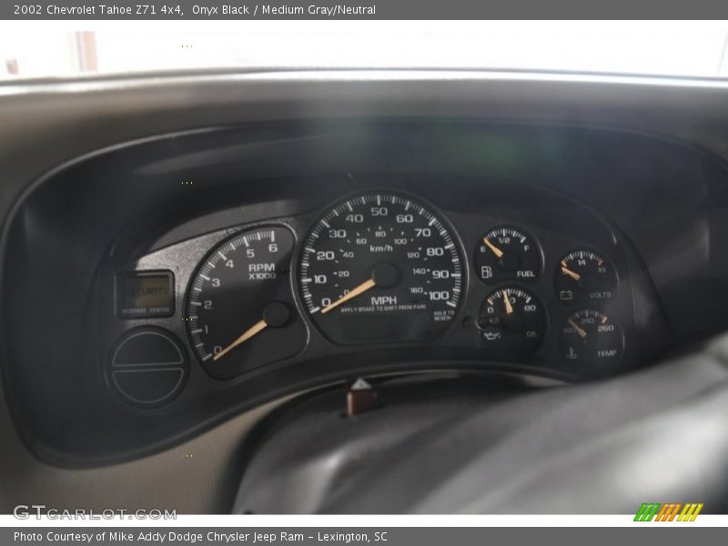 Onyx Black / Medium Gray/Neutral 2002 Chevrolet Tahoe Z71 4x4