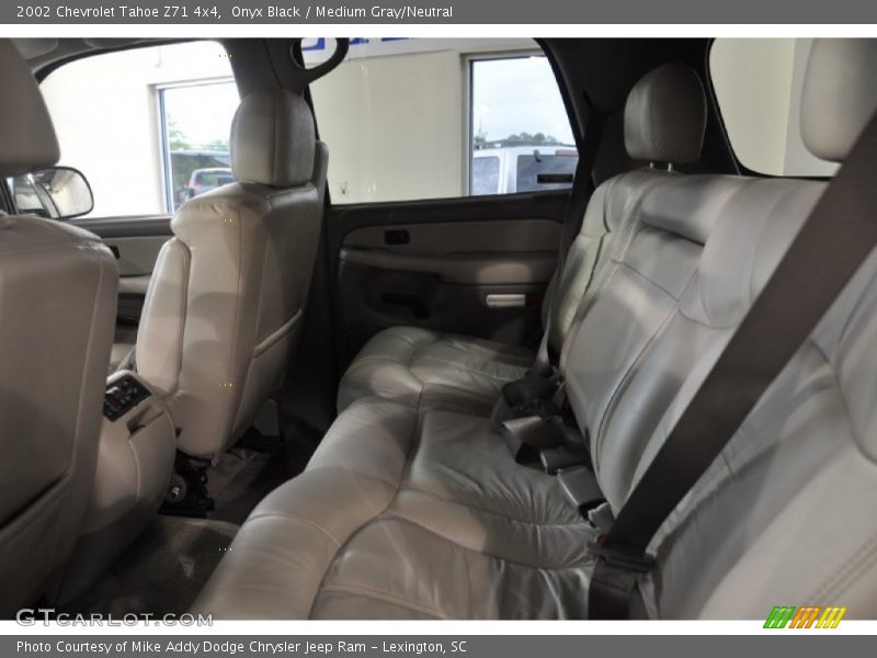 Onyx Black / Medium Gray/Neutral 2002 Chevrolet Tahoe Z71 4x4