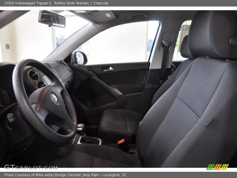 Reflex Silver Metallic / Charcoal 2009 Volkswagen Tiguan S