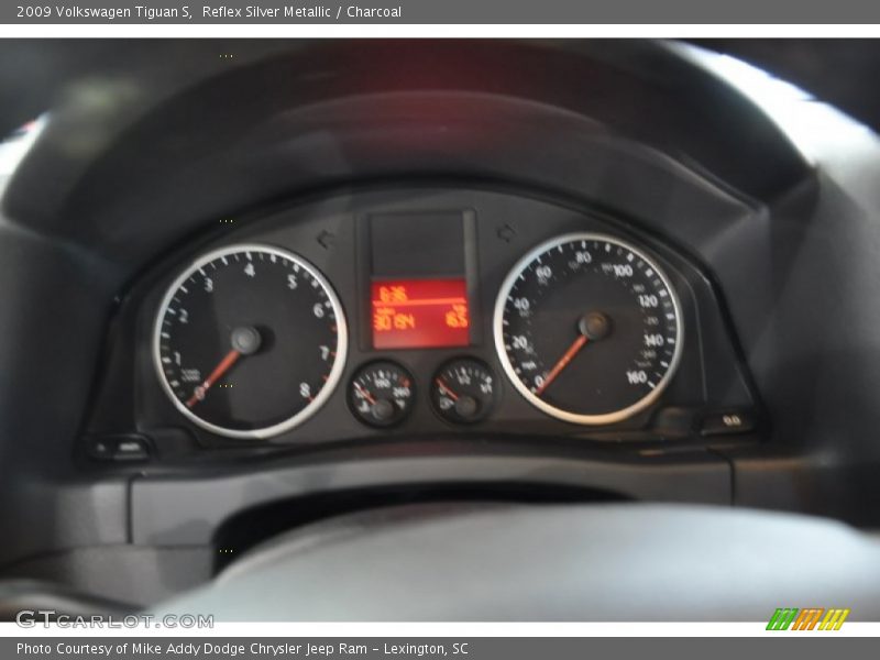 Reflex Silver Metallic / Charcoal 2009 Volkswagen Tiguan S