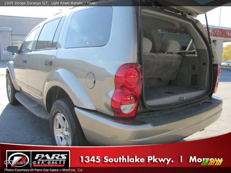 Light Khaki Metallic / Khaki 2005 Dodge Durango SLT