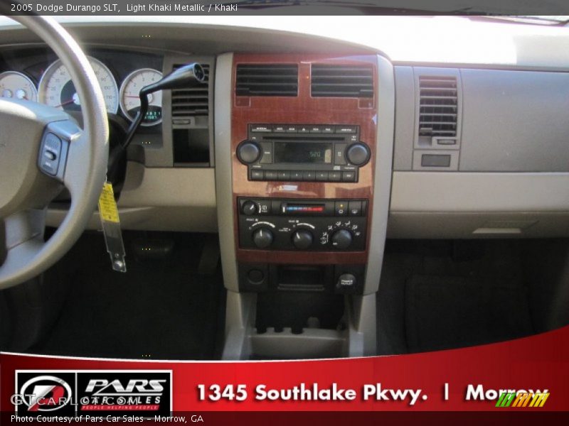 Light Khaki Metallic / Khaki 2005 Dodge Durango SLT