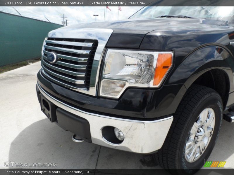 Tuxedo Black Metallic / Steel Gray 2011 Ford F150 Texas Edition SuperCrew 4x4