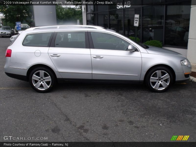 Reflex Silver Metallic / Deep Black 2009 Volkswagen Passat Komfort Wagon