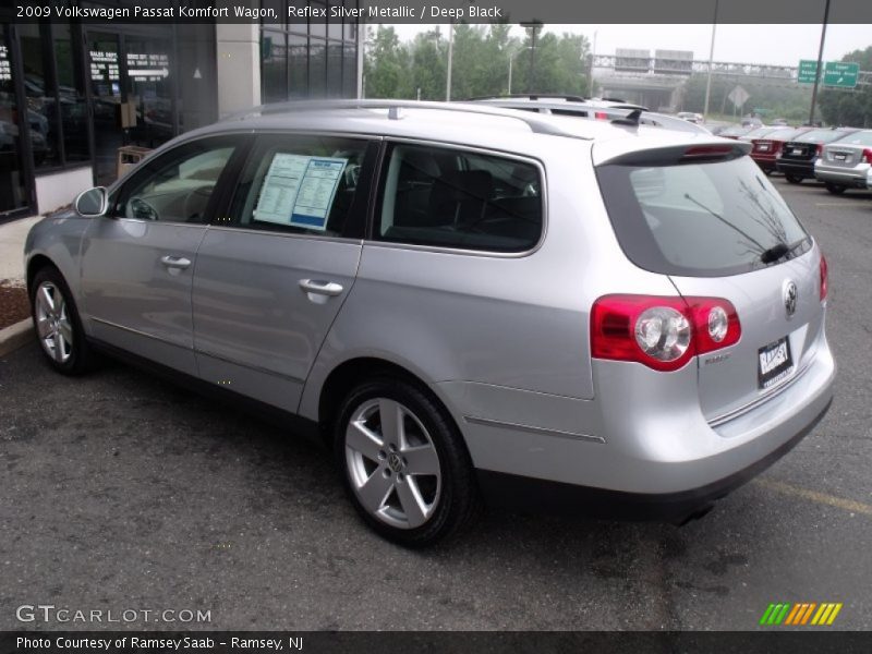 Reflex Silver Metallic / Deep Black 2009 Volkswagen Passat Komfort Wagon
